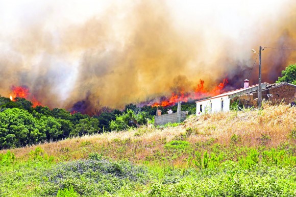 Report: 4.5 Million U.S. Homes at Extreme Wildfire Risk as Drought Continues