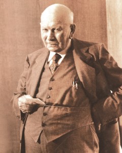 Julius Bubolz founded SECURA Insurance in 1900.