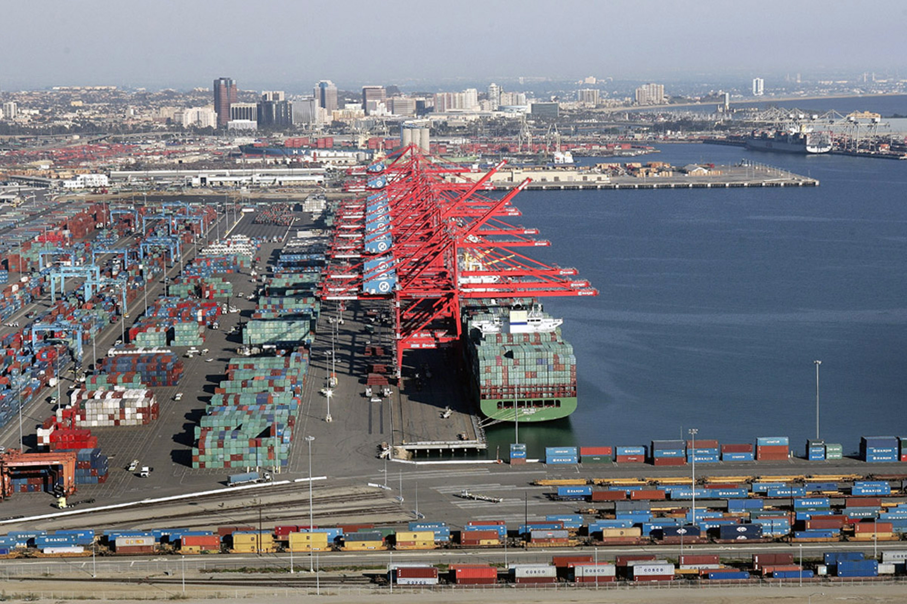 Truckers at Major California Port Strike Over Wages