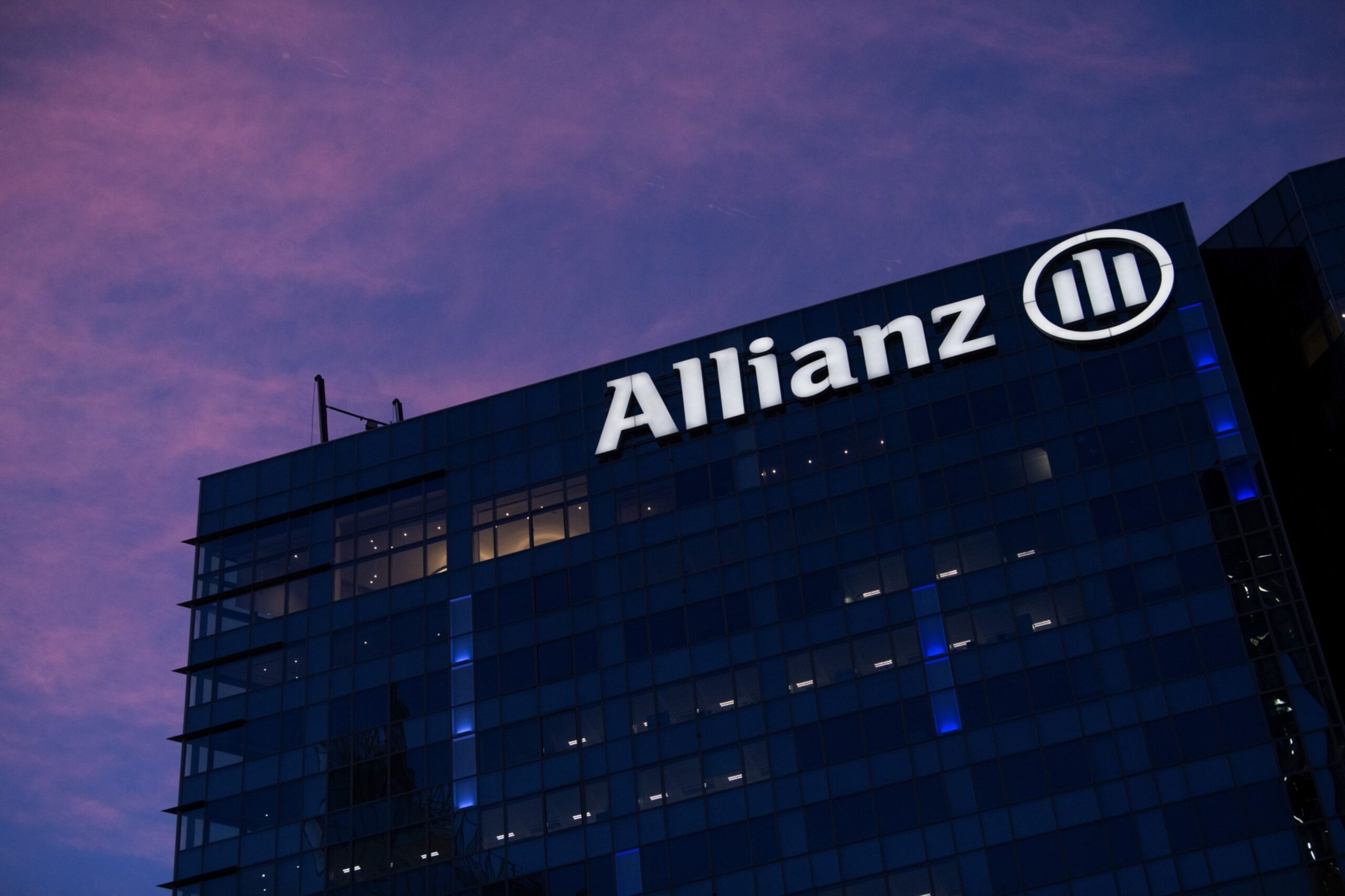 Allianz in Talks to Transfer Block of Life Assets to Free Up Regulatory  Capital: Sources