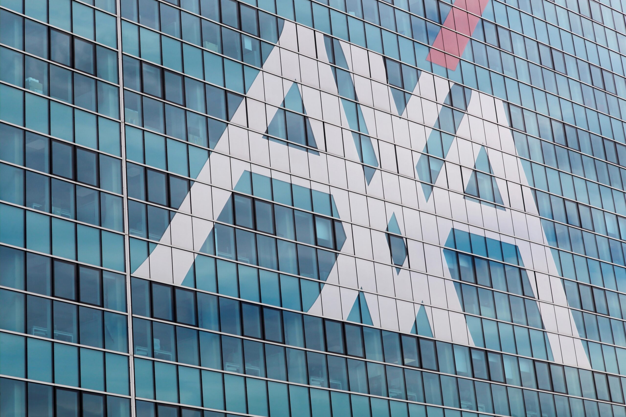 AXA Weighs .1B Disposal of European Protection Insurance Businesses: Sources
