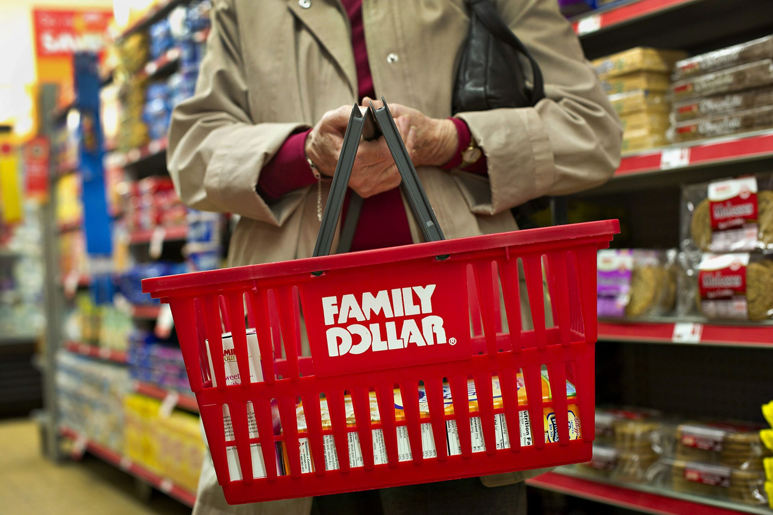 L’arbre du dollar a connu sa plus forte baisse depuis mai suite au projet de fermeture de 1 000 magasins