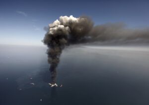 bp deepwater horizon oil spill case study