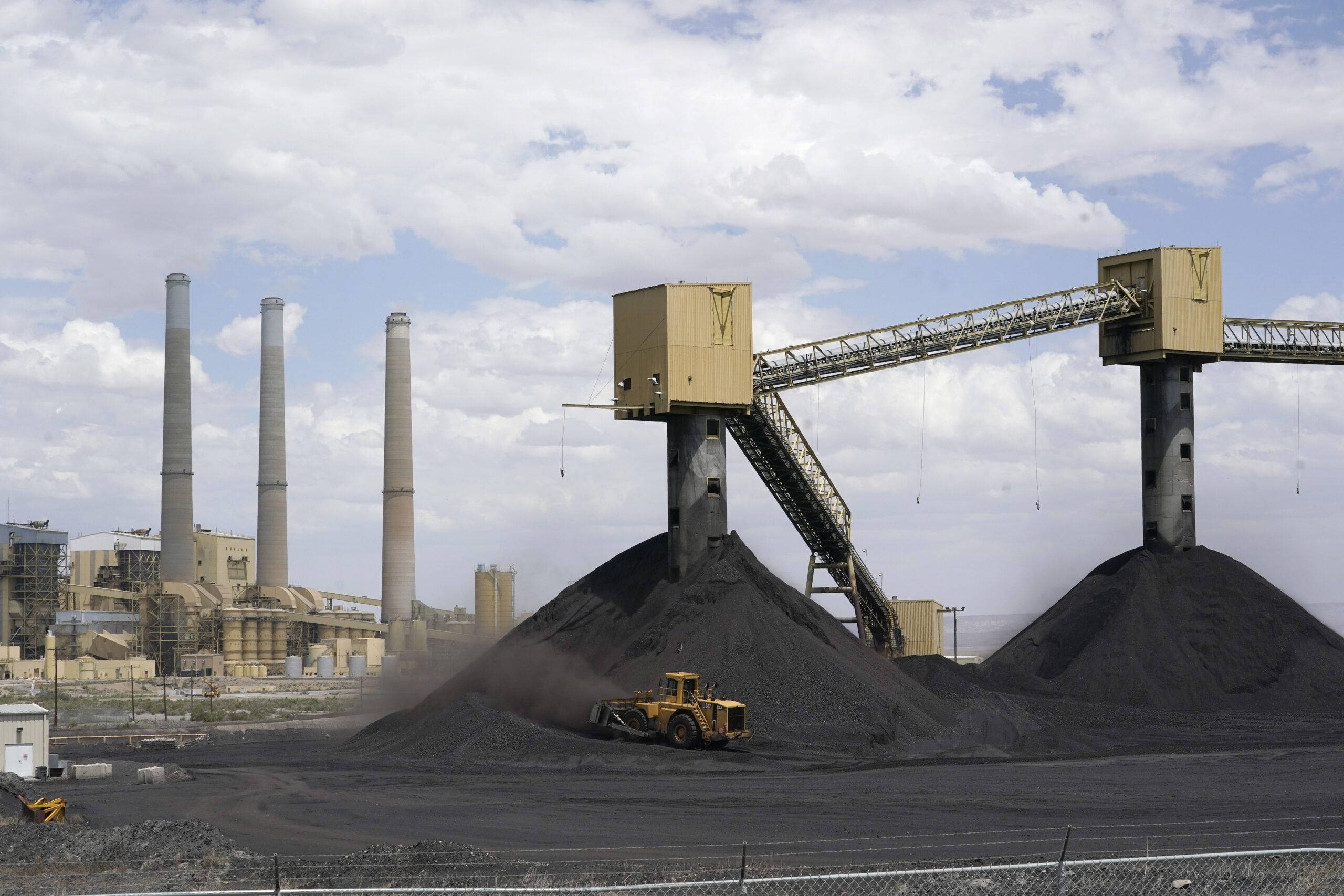 Trump Approves $700 Million in Bid to Revive Coal Industry