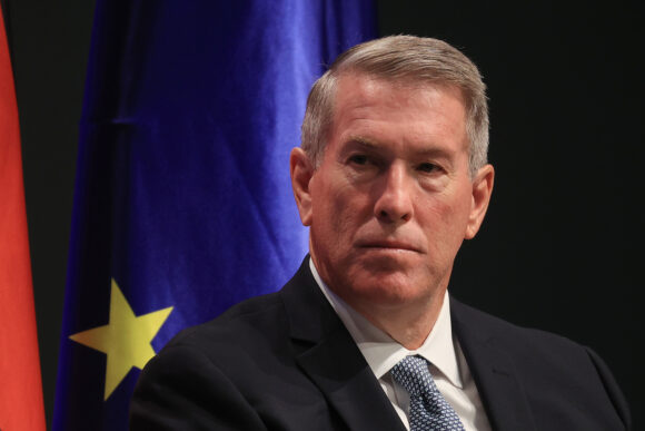 AIG’s Zaffino to Step Down as CEO as Aon’s Andersen Steps In