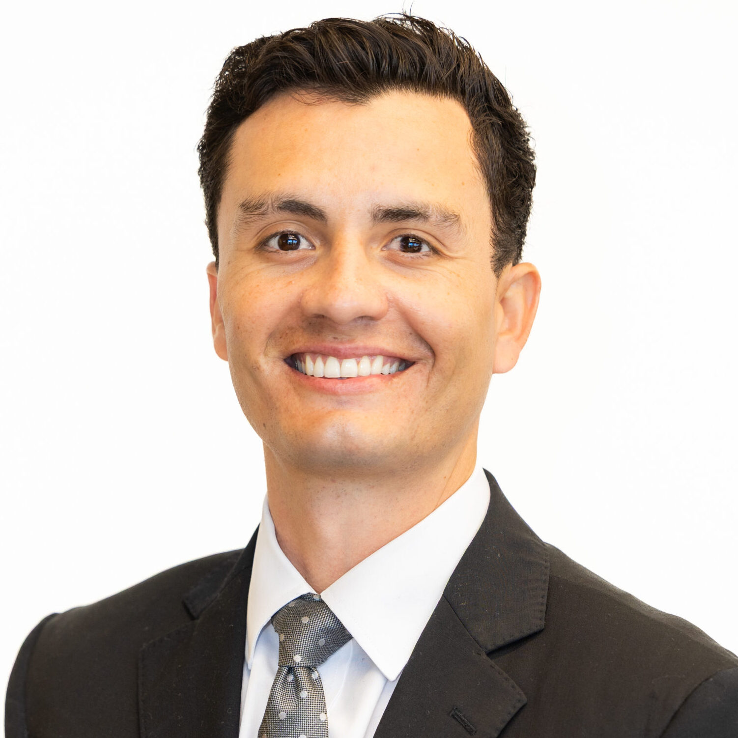 People Moves: Crest Names Solis Commercial Insurance Broker in Tempe; Storie Joins Alliant’s Pacific Northwest Benefits Team