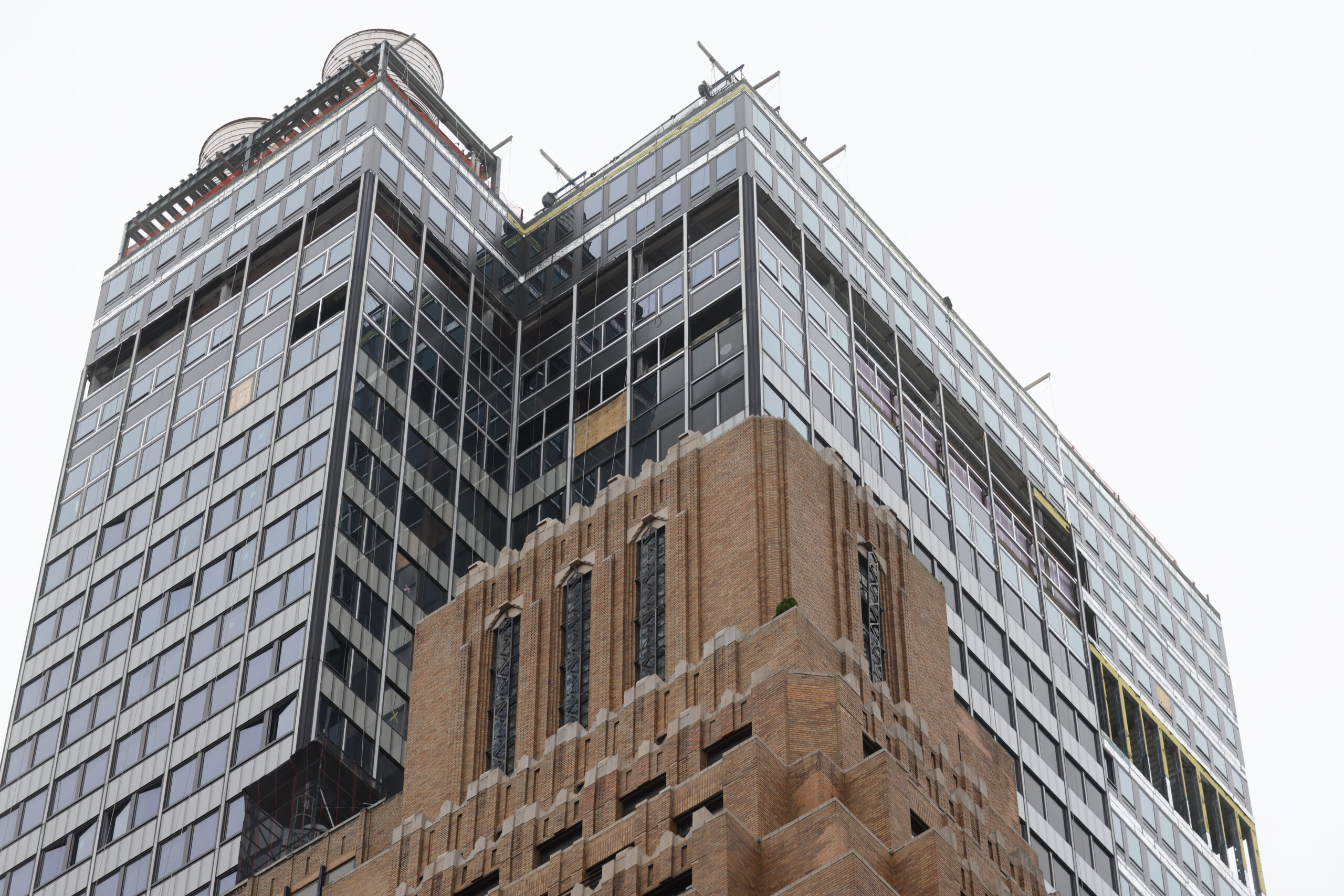 NYC Orders Pause Of Construction On Damaged Midtown Office Tower NYC Orders Pause Of Construction On Damaged Midtown Office Tower