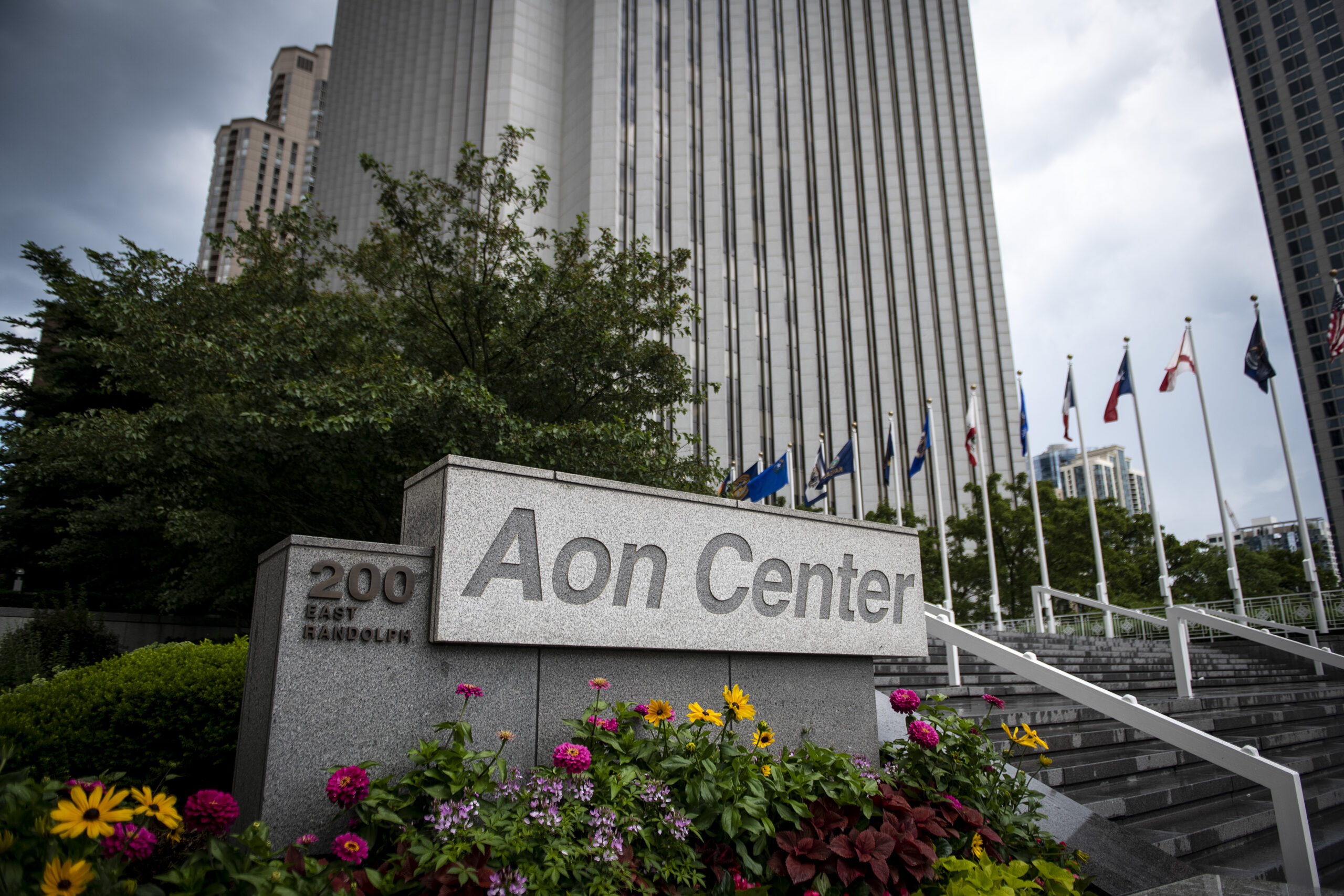 Aon Raises $13.5 Billion From Bond Sale to Fund USI Takeover
