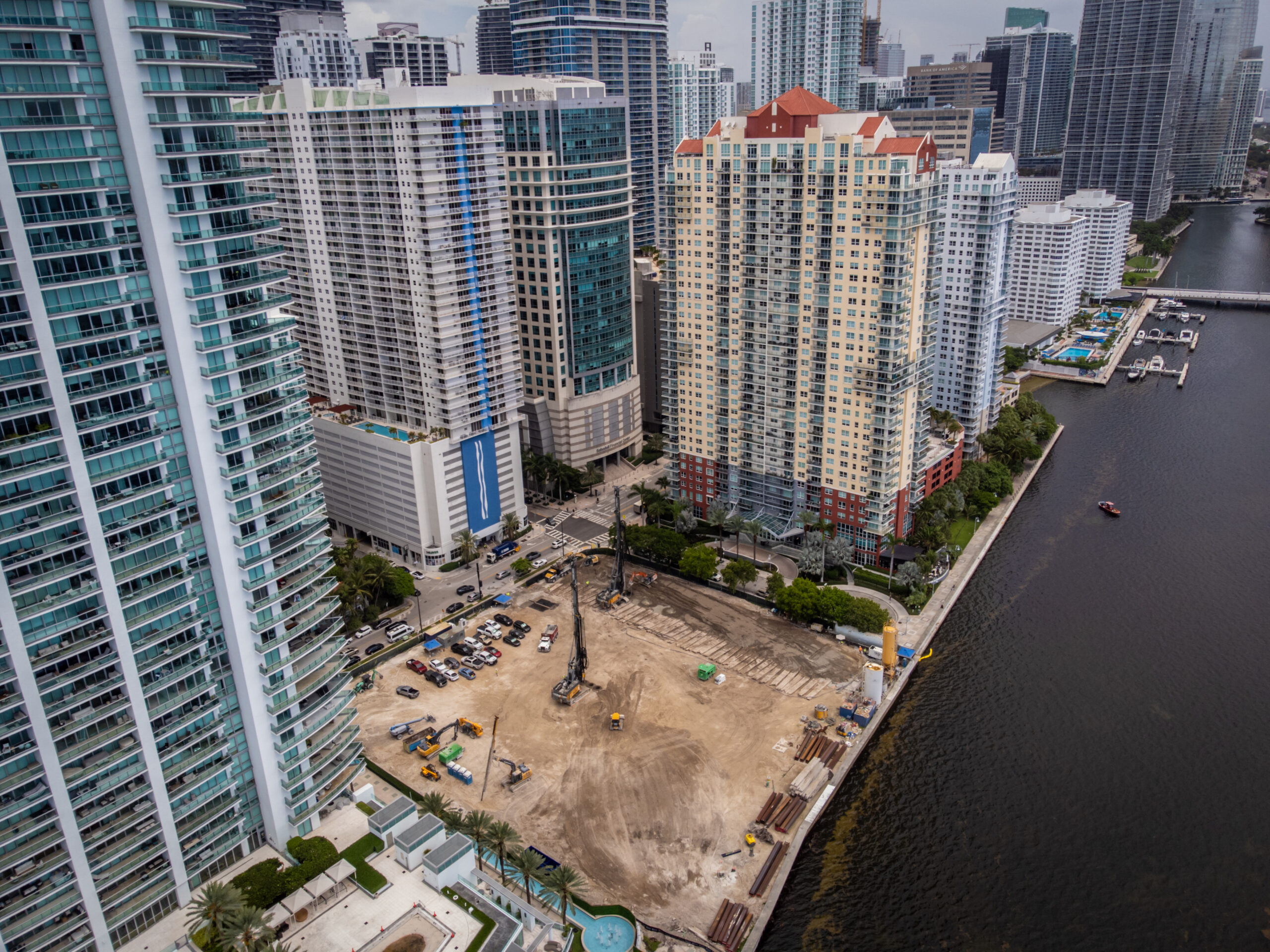 Rig at Citadel's Miami Construction Site Falls; Injures Four
